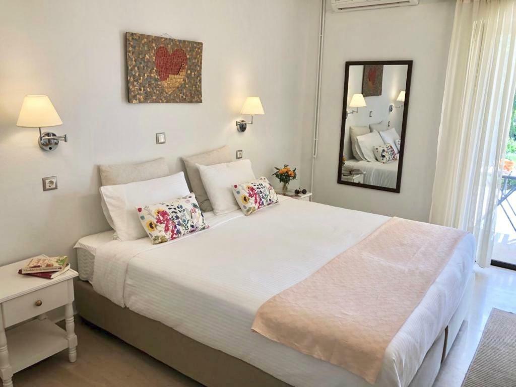Nikoleta'S Corfu Apartments Guviá Kültér fotó